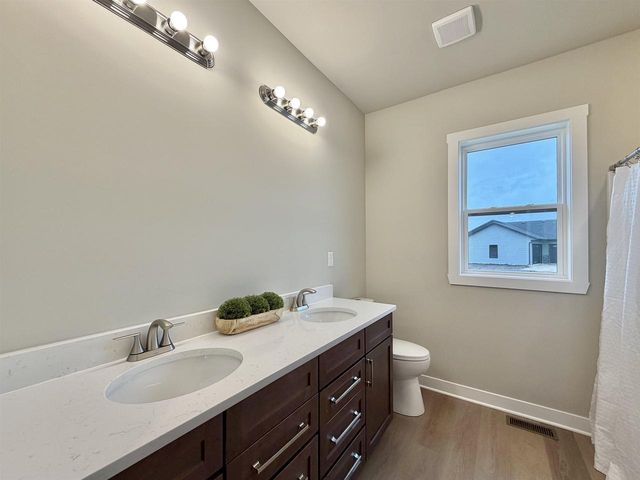 5524 E Kido Way, Milton, WI 53563