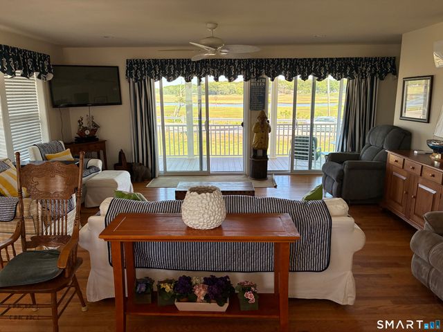 2 Buckingham Avenue, Old Saybrook, CT 06475