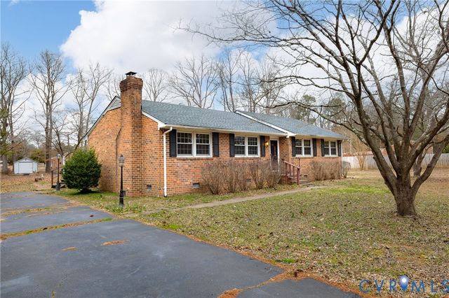 3900 Turner Woods Rd, Henrico, VA 23231