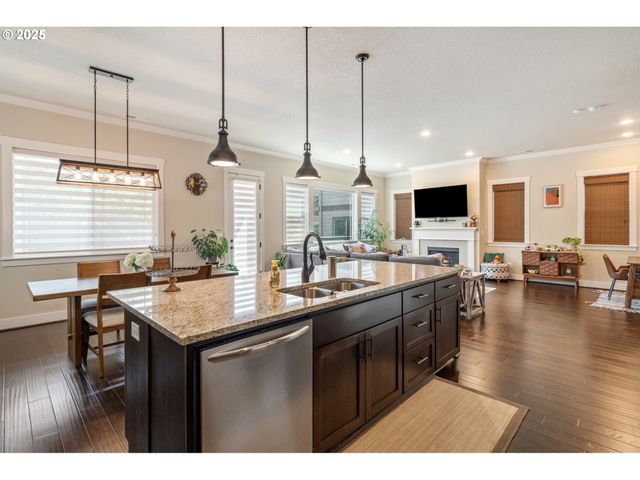 13372 Sw AUBERGINE Ter, Sherwood, OR 97140