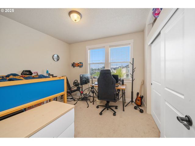 13372 Sw AUBERGINE Ter, Sherwood, OR 97140