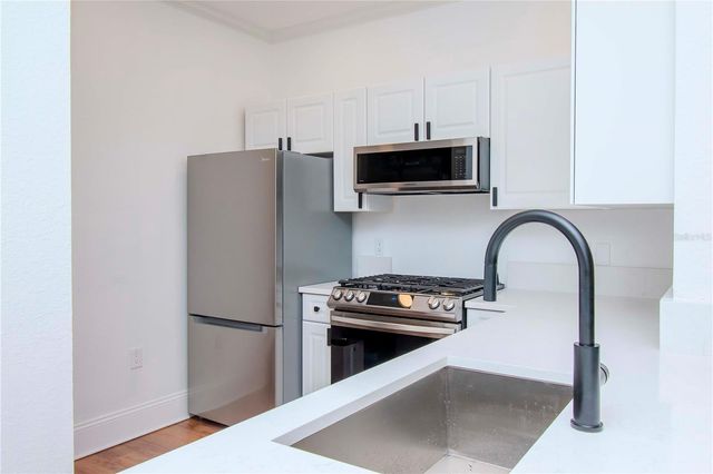 2732 VIA MURANO 524, Clearwater, FL 33764