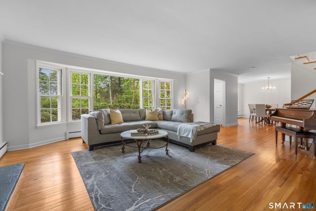 73 Wolfpit Road, Wilton, CT 06897