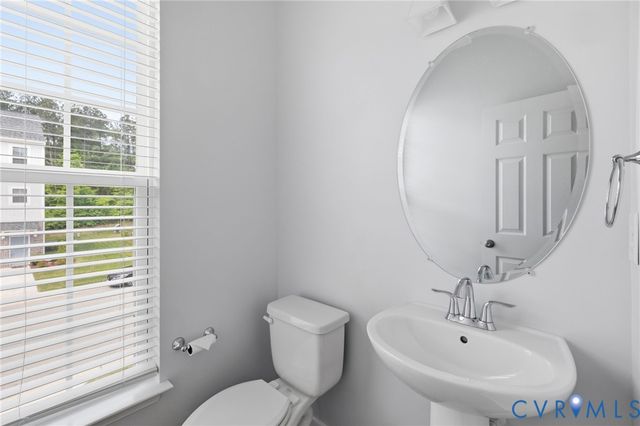 11317 Magill Terrace Dr, Chester, VA 23831
