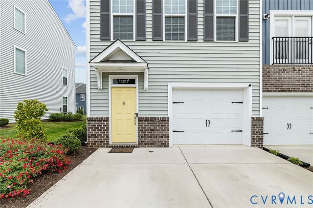 11317 Magill Terrace Dr, Chester, VA 23831