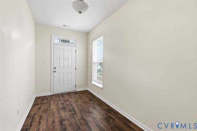 11317 Magill Terrace Dr, Chester, VA 23831