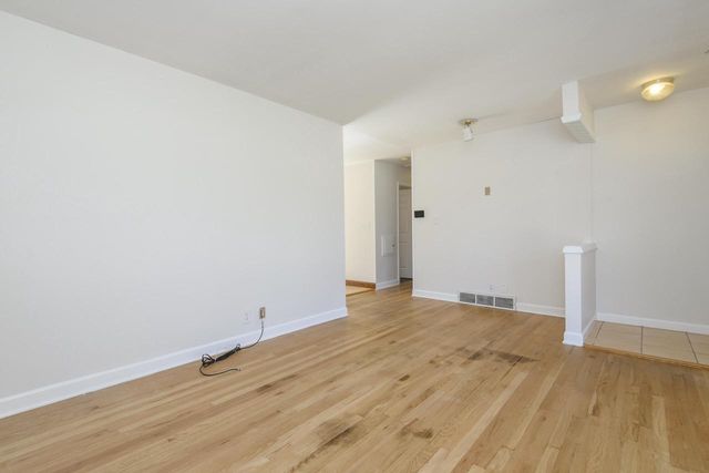 N87W17919 Queensway, Menomonee Falls, WI 53051
