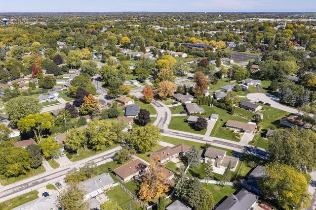 N87W17919 Queensway, Menomonee Falls, WI 53051