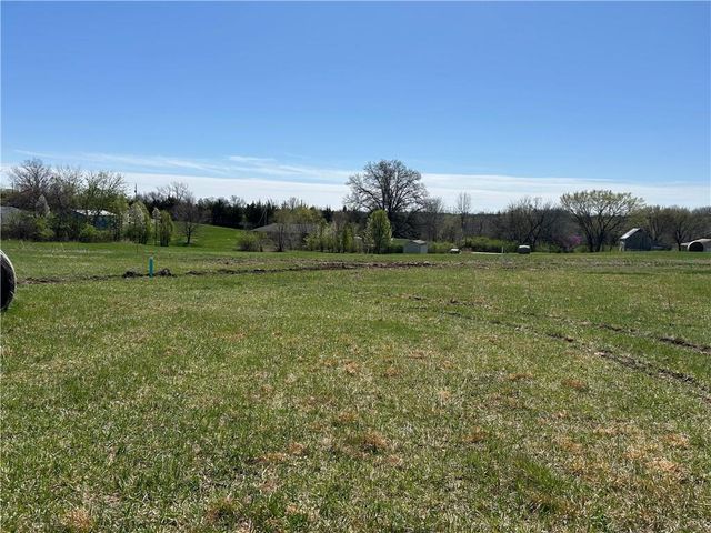 2017 Vilas Street, Leavenworth, KS 66048