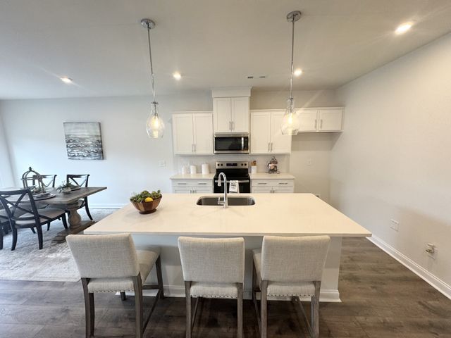 2202 Melk Lane, Columbia, TN 38401