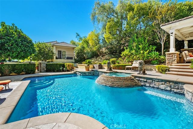 40 Cambridge Court, Coto De Caza, CA 92679
