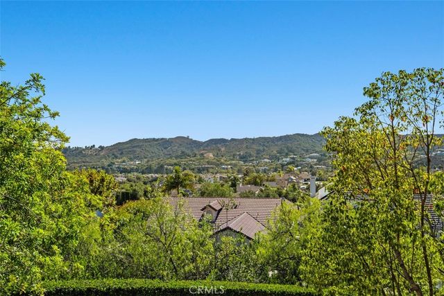 40 Cambridge Court, Coto De Caza, CA 92679