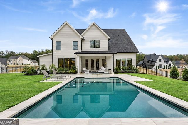 255 Cicely Way, Tyrone, GA 30290