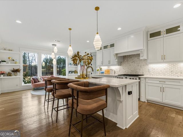 255 Cicely Way, Tyrone, GA 30290