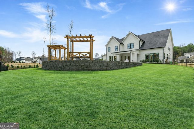 255 Cicely Way, Tyrone, GA 30290