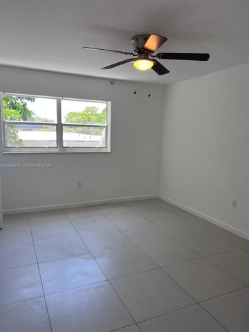 7820 NE Bayshore Ct 206, Miami, FL 33138