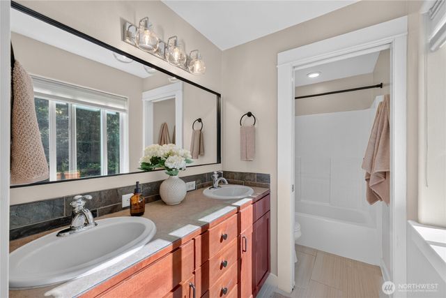 1205 Birch Falls Drive, Bellingham, WA 98229