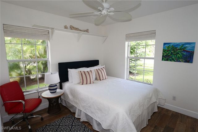 714 11th ST N, Naples, FL 34102