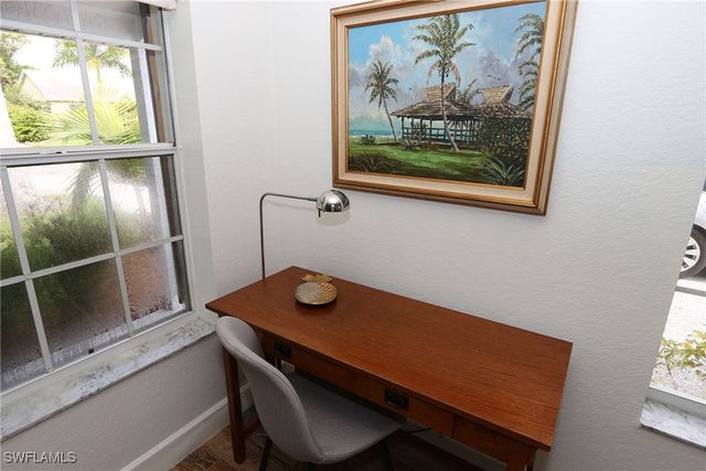 714 11th ST N, Naples, FL 34102