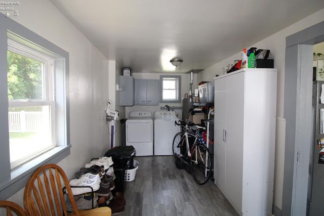 232 Cedar Street, Port Clinton, OH 43452