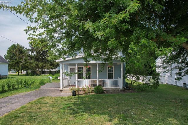 232 Cedar Street, Port Clinton, OH 43452