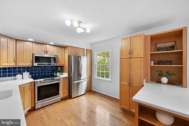 9639 SCOTCH HAVEN DR, Vienna, VA 22181