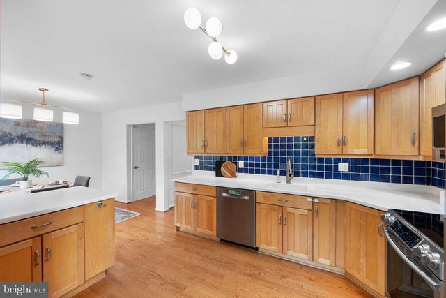 9639 SCOTCH HAVEN DR, Vienna, VA 22181