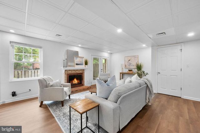 9639 SCOTCH HAVEN DR, Vienna, VA 22181