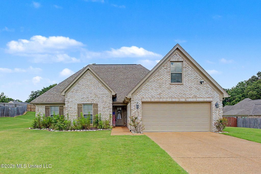 125 Highland Drive, Senatobia, MS 38668 — exterior