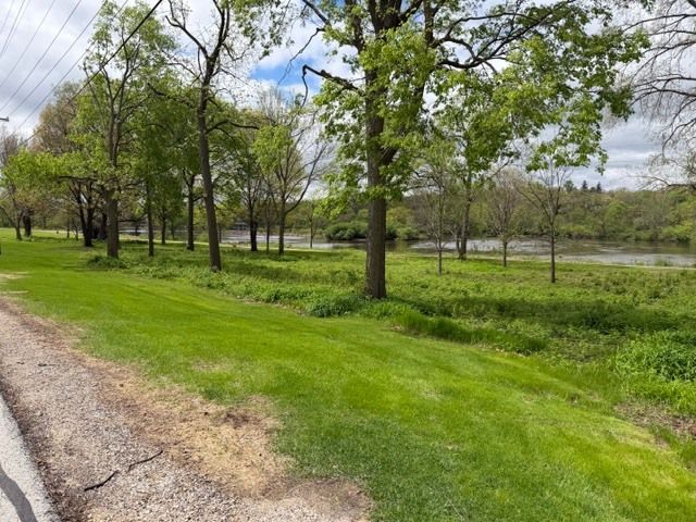 803 N Washington Avenue, Batavia, IL 60510
