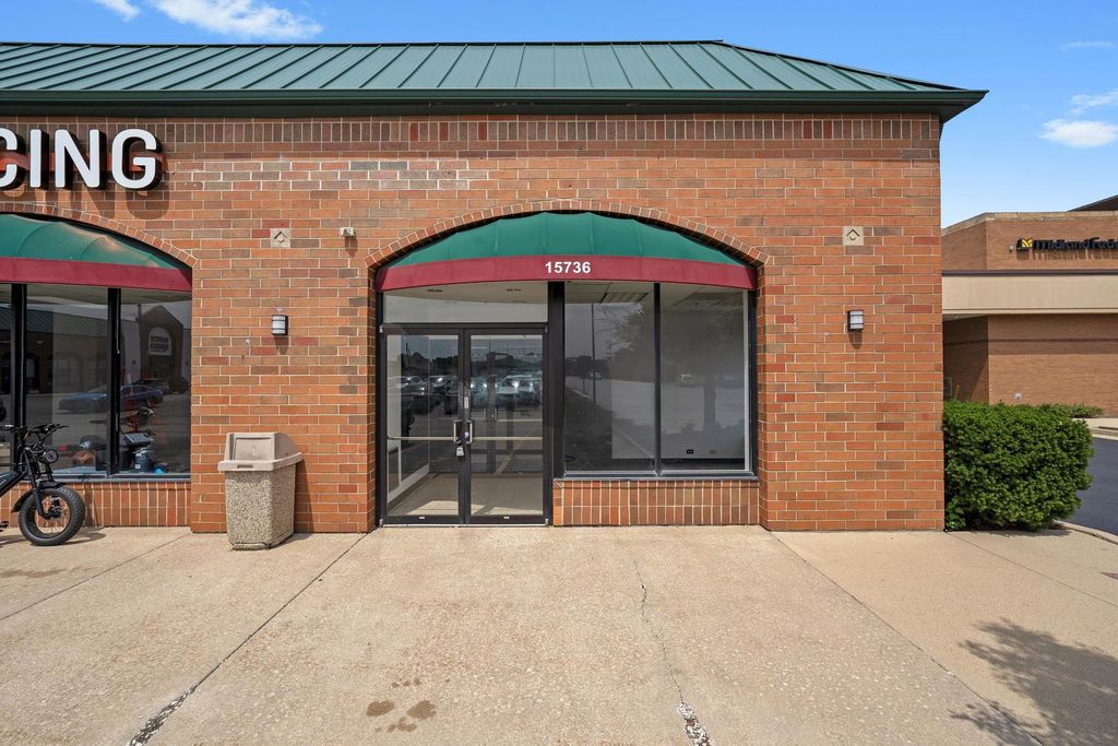 15736 S Bell Road, Homer Glen, IL 60491