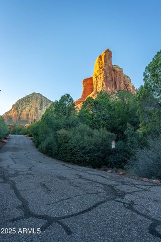 420 Shadow Rock Drive, Sedona, AZ 86336