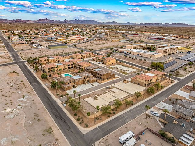 890 Florence Avenue 204, Bullhead City, AZ 86429