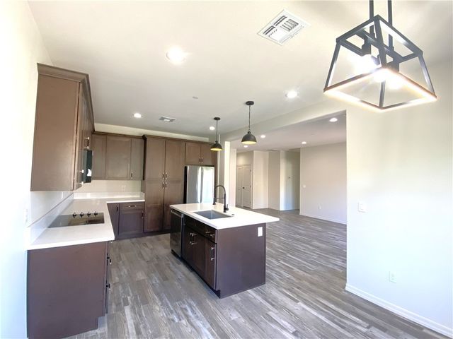 890 Florence Avenue 204, Bullhead City, AZ 86429