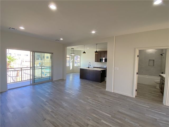 890 Florence Avenue 204, Bullhead City, AZ 86429