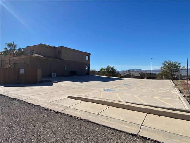 890 Florence Avenue 204, Bullhead City, AZ 86429