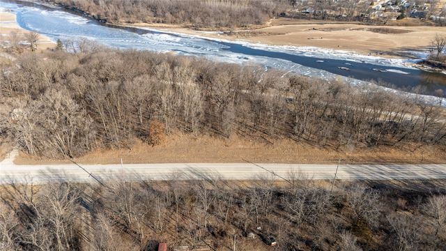 1041 290th Street, Atalissa, IA 52720