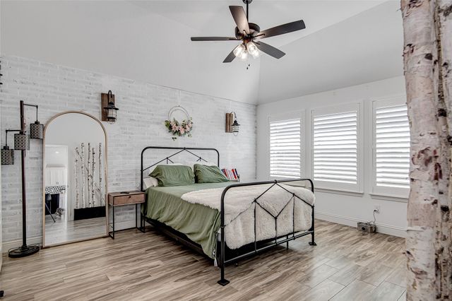 812 Rodgers Avenue, Godley, TX 76044