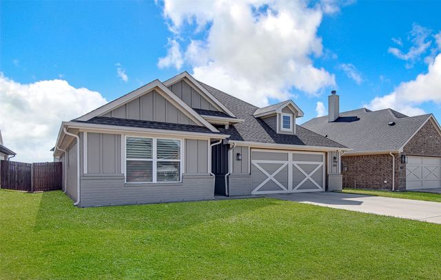 812 Rodgers Avenue, Godley, TX 76044