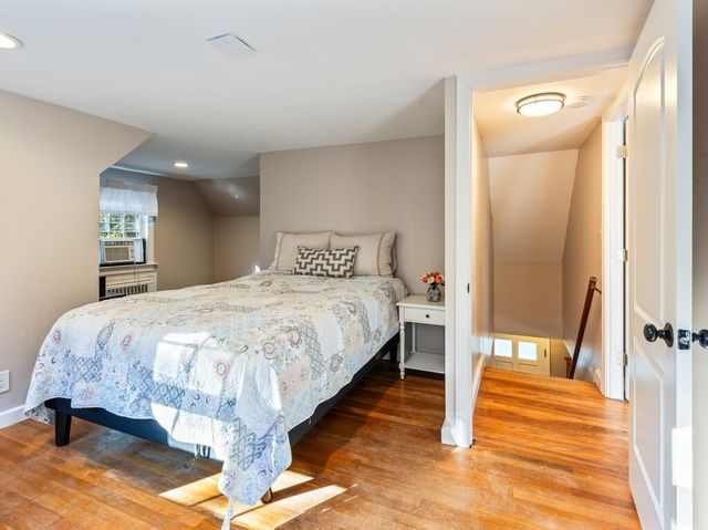 1 Benjamin Rd, Worcester, MA 01602