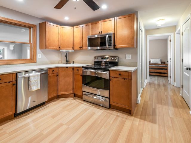 1 Benjamin Rd, Worcester, MA 01602