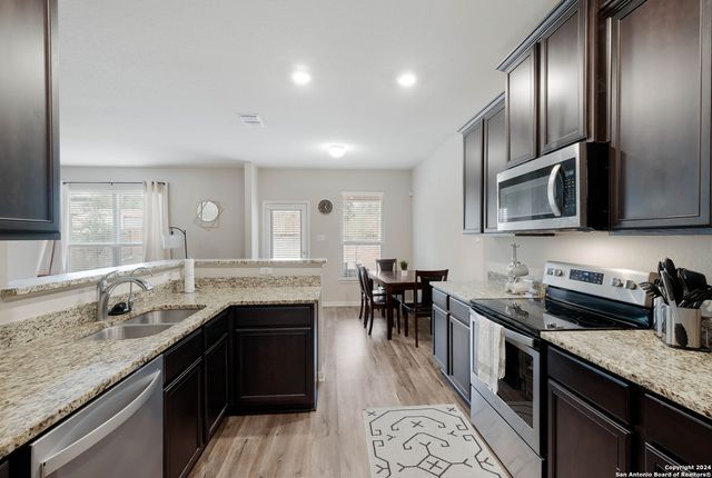 6119 COOPER CASH, San Antonio, TX 78252