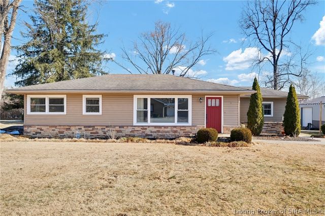 212 Lake Road, Henryville, IN 47126