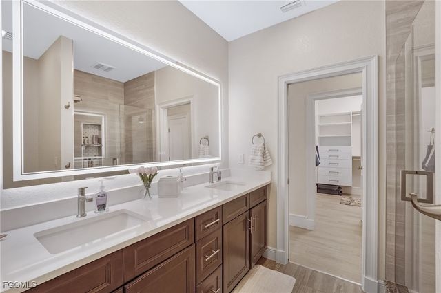 14540 Headwater Bay LN, Fort Myers, FL 33908