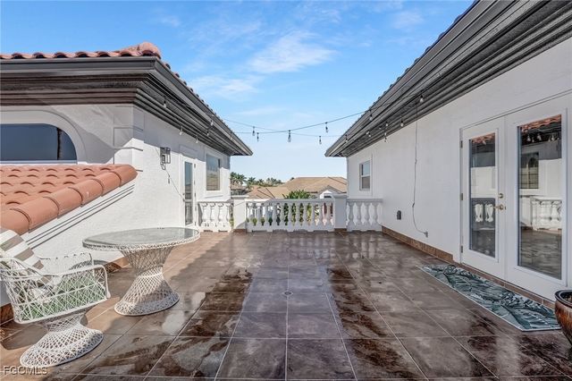 14540 Headwater Bay LN, Fort Myers, FL 33908