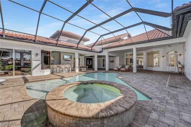 14540 Headwater Bay LN, Fort Myers, FL 33908