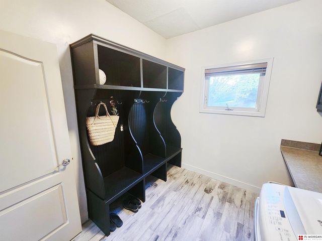 10921 S 172nd Street, Omaha, NE 68136