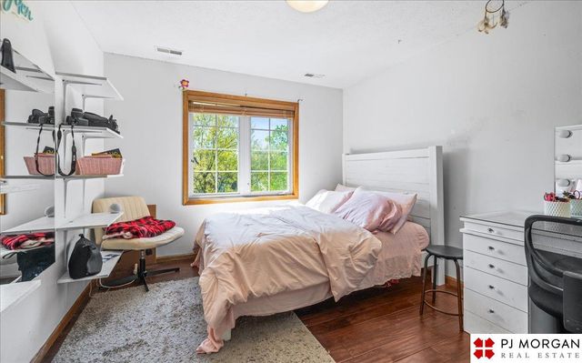 10921 S 172nd Street, Omaha, NE 68136