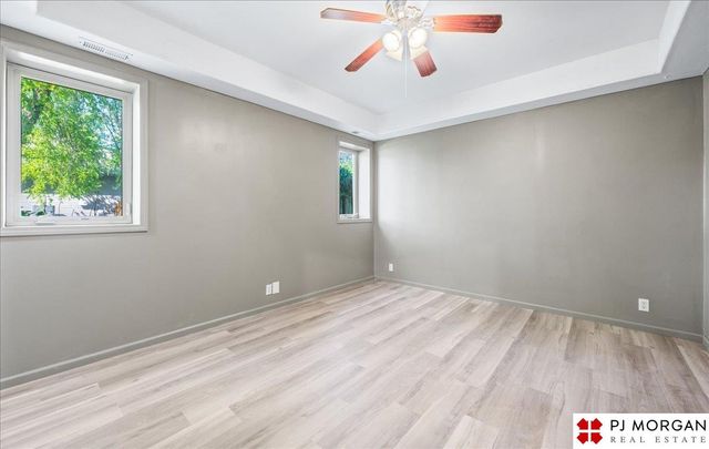 10921 S 172nd Street, Omaha, NE 68136