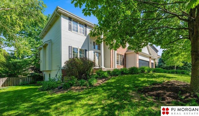 10921 S 172nd Street, Omaha, NE 68136